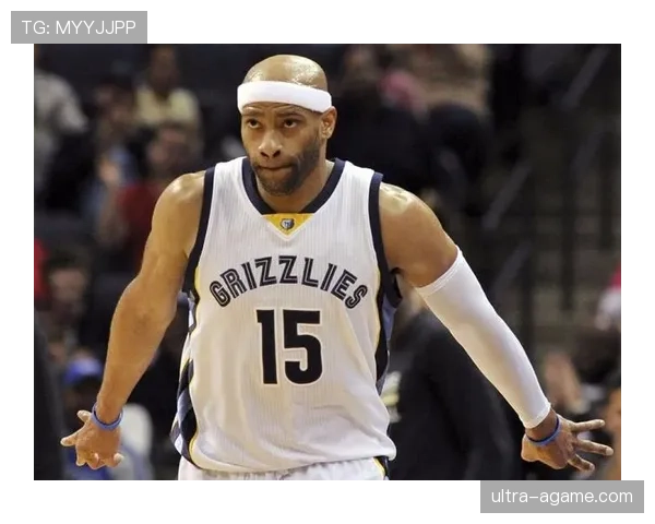 文斯·卡特突破创造机会拉开比赛节奏提升球队攻防转换效率