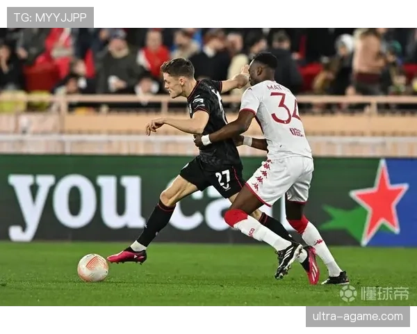 穆西亚拉与罗纳尔迪尼奥：创造力风格及时代适配性对比分析